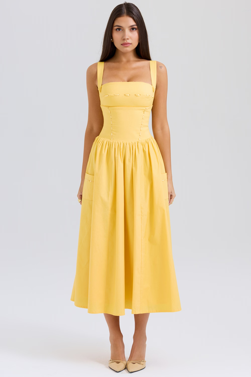 Formendes Kleid Cecilia