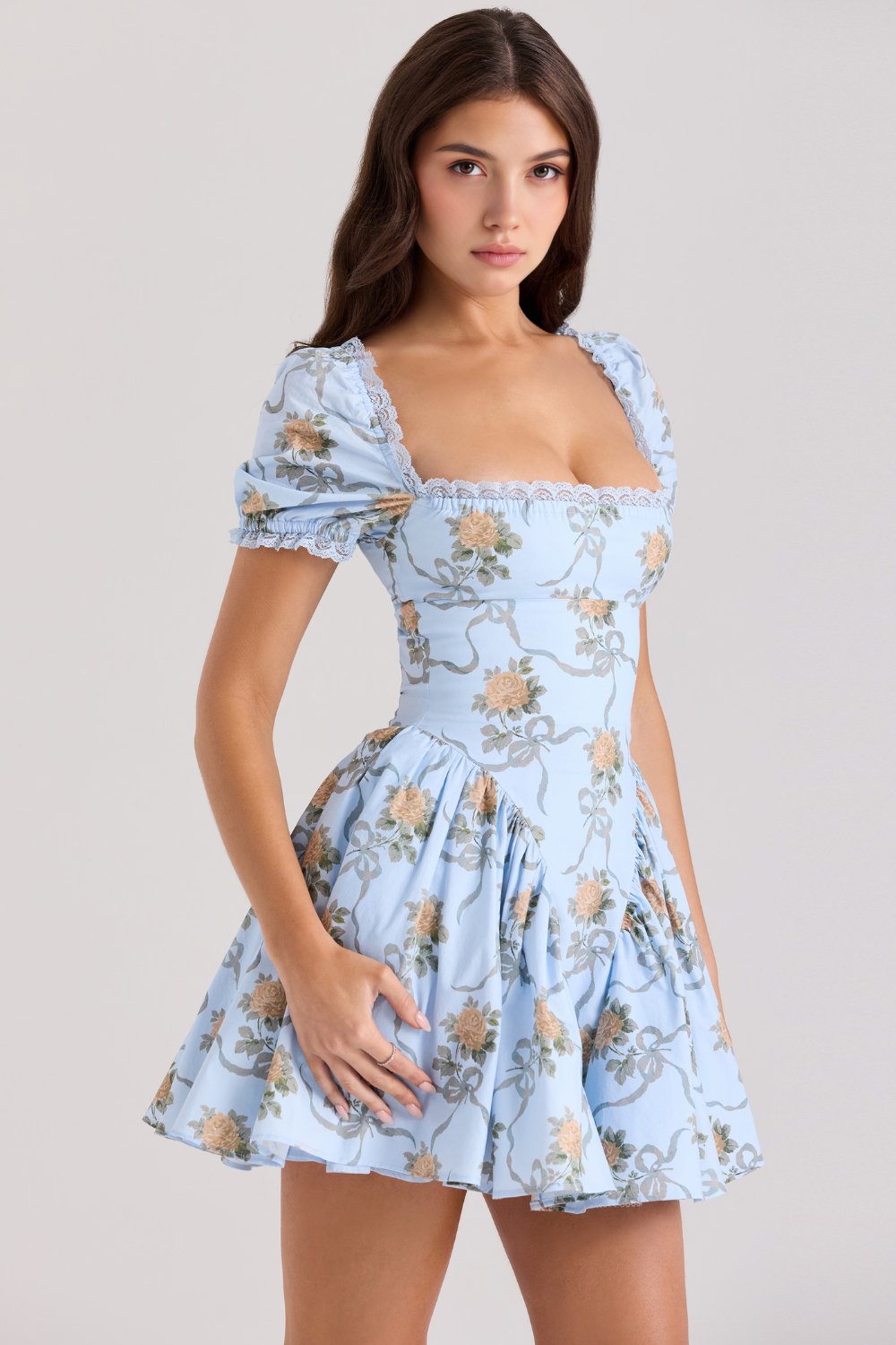Kurzes Kleid Pérola