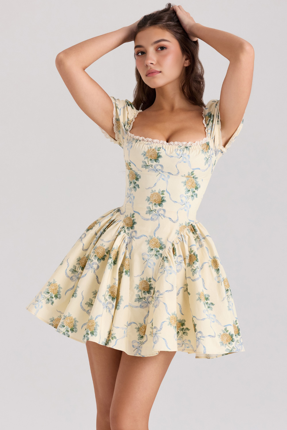 Kurzes Kleid Pérola