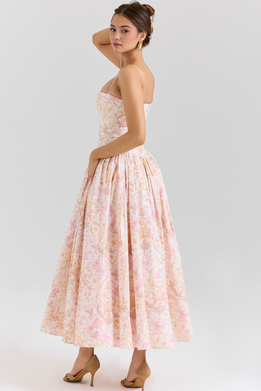 Formendes Kleid Stella