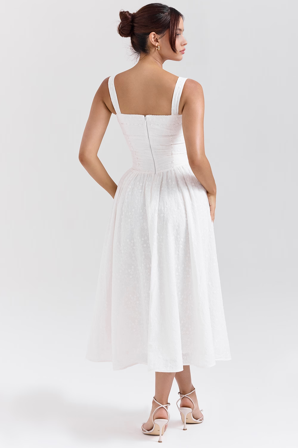 Formendes Kleid Cecilia